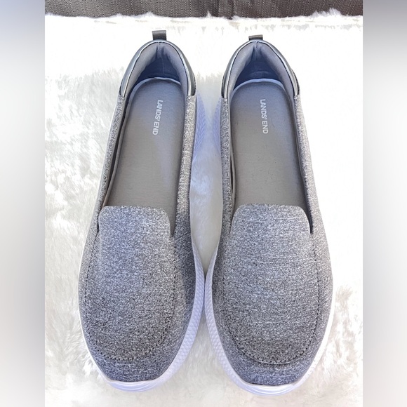 Lands’ End Gatas Ladies Gray Slip-on Walking Shoes - Picture 4 of 11